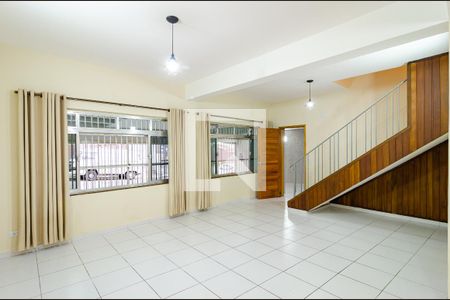 Sala de casa para alugar com 4 quartos, 300m² em Vila do Encontro, São Paulo