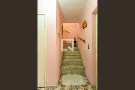 Escada Dormitórios de casa à venda com 4 quartos, 150m² em Vila Tibiriçá, Santo André
