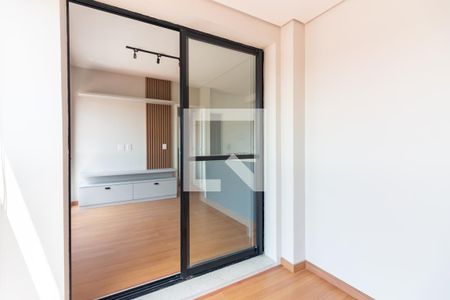 Varanda  de apartamento à venda com 1 quarto, 40m² em Jardim D’abril, Osasco