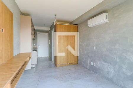 Sala/Quarto de kitnet/studio à venda com 1 quarto, 23m² em Brooklin Paulista, São Paulo