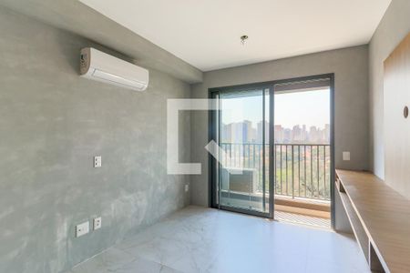 Sala/Quarto de kitnet/studio à venda com 1 quarto, 23m² em Brooklin Paulista, São Paulo