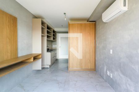 Sala/Quarto de kitnet/studio à venda com 1 quarto, 23m² em Brooklin Paulista, São Paulo