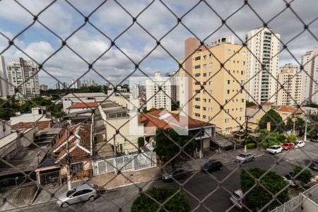 Vista de apartamento à venda com 2 quartos, 68m² em Santa Teresinha, São Paulo