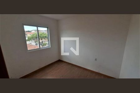 Quarto de apartamento à venda com 2 quartos, 50m² em Santa Terezinha, Belo Horizonte