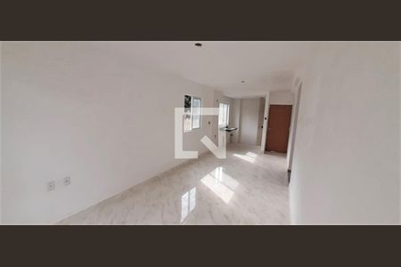 Cozinha de apartamento à venda com 2 quartos, 50m² em Santa Terezinha, Belo Horizonte