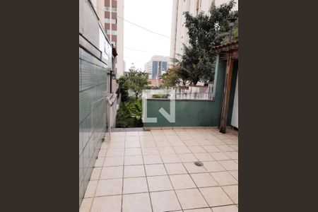 Casa à venda com 3 quartos, 267m² em Vila Prudente, São Paulo