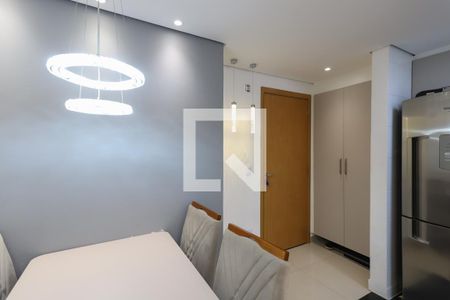 Sala de apartamento para alugar com 2 quartos, 44m² em Parque São Vicente, Mauá