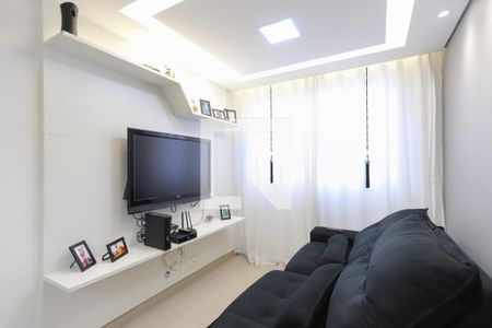 Sala de apartamento para alugar com 2 quartos, 44m² em Parque São Vicente, Mauá