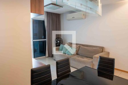 Apartamento à venda com 120m², 3 quartos e 2 vagasSala