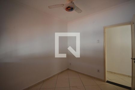 Quarto 1 de apartamento para alugar com 3 quartos, 70m² em Irajá, Rio de Janeiro