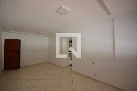 Sala de apartamento para alugar com 3 quartos, 70m² em Irajá, Rio de Janeiro