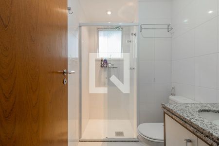 Apartamento à venda com 202m², 3 quartos e 3 vagas Apartamento à venda com 202m², 3 quartos e 3 vagasBanheiro Suíte 3