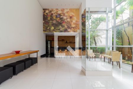 Apartamento à venda com 202m², 3 quartos e 3 vagas Apartamento à venda com 202m², 3 quartos e 3 vagasSalão de Festas