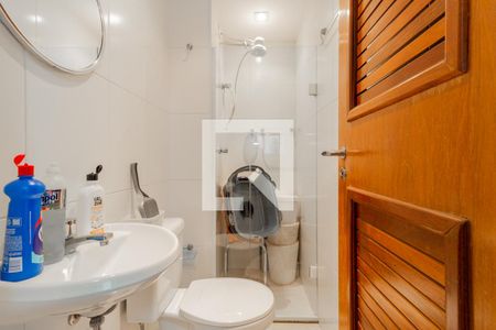 Apartamento à venda com 202m², 3 quartos e 3 vagas Apartamento à venda com 202m², 3 quartos e 3 vagasBanheiro de Serviço