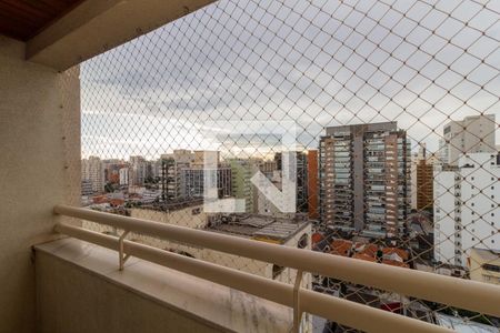 Apartamento à venda com 202m², 3 quartos e 3 vagas Apartamento à venda com 202m², 3 quartos e 3 vagasVaranda Suíte 1