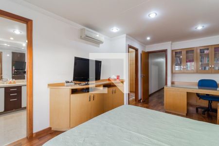 Apartamento à venda com 202m², 3 quartos e 3 vagas Apartamento à venda com 202m², 3 quartos e 3 vagasSuíte 1