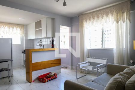 Sala de apartamento para alugar com 1 quarto, 40m² em Buritis, Belo Horizonte