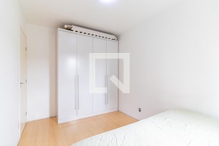 Quarto 1 de apartamento para alugar com 2 quartos, 54m² em Vila da Paz, São Paulo