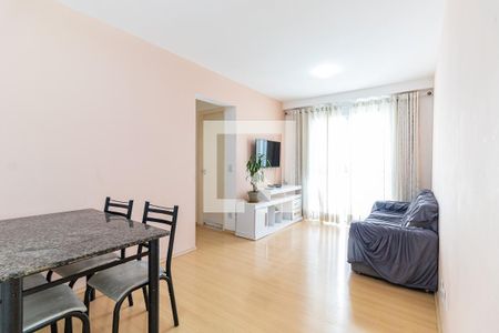 Sala de apartamento para alugar com 2 quartos, 54m² em Vila da Paz, São Paulo