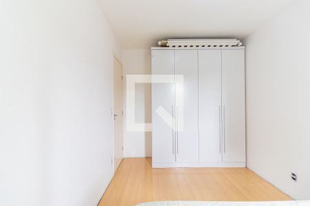 Quarto 1 de apartamento para alugar com 2 quartos, 54m² em Vila da Paz, São Paulo