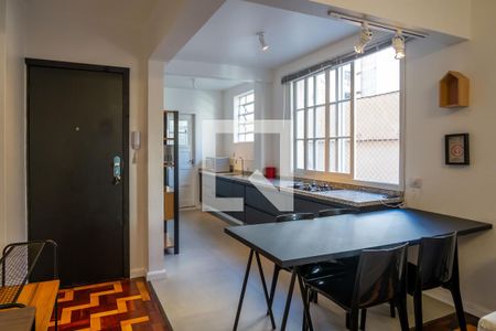 Cozinha de apartamento para alugar com 3 quartos, 96m² em Centro Histórico, Porto Alegre