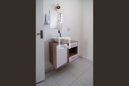 Banheiro Social de casa à venda com 3 quartos, 126m² em Itaim Bibi, São Paulo