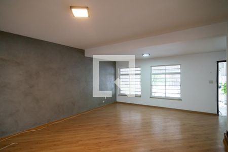 Sala de casa à venda com 3 quartos, 126m² em Itaim Bibi, São Paulo