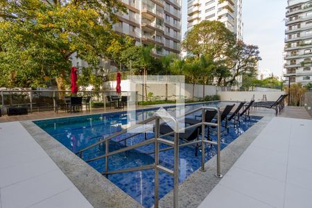 Apartamento à venda com 192m², 3 quartos e 4 vagas Apartamento à venda com 192m², 3 quartos e 4 vagasPiscina