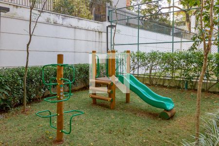 Apartamento à venda com 192m², 3 quartos e 4 vagas Apartamento à venda com 192m², 3 quartos e 4 vagasPlayground