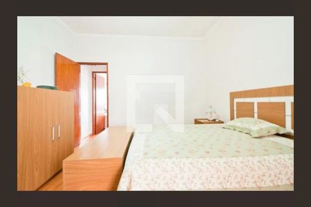 Casa para alugar com 2 quartos, 210m² em Vila Gumercindo, São Paulo