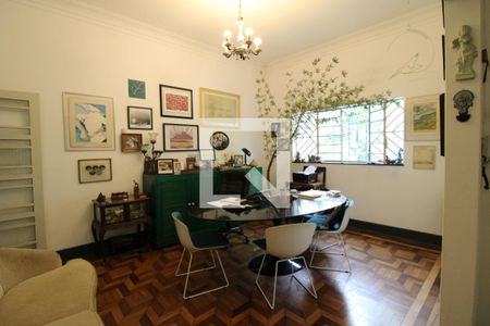 Sala 2 de casa para alugar com 2 quartos, 180m² em Pacaembu, São Paulo