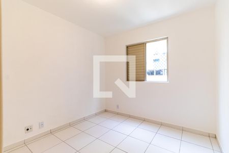 Quarto 2 de apartamento à venda com 3 quartos, 64m² em Vila Sofia, São Paulo