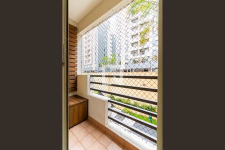 Varanda da Sala de apartamento à venda com 3 quartos, 64m² em Vila Sofia, São Paulo