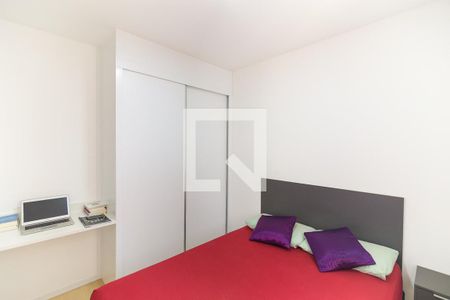 Quarto 2 de apartamento para alugar com 2 quartos, 42m² em Vila Plana, São Paulo