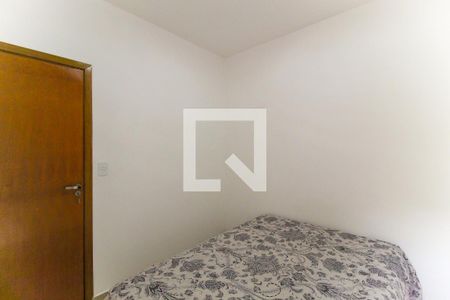 Quarto 1 de apartamento para alugar com 2 quartos, 45m² em Vila Santana, São Paulo