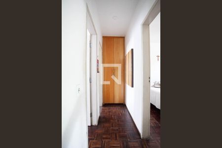 Corredor de casa de condomínio à venda com 3 quartos, 71m² em Santa Amelia, Belo Horizonte