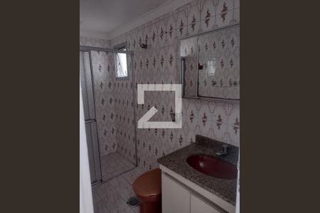 Banheiro de apartamento à venda com 2 quartos, 65m² em Gopoúva, Guarulhos