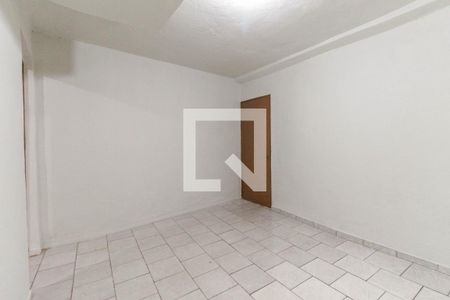 Quarto 2 de casa para alugar com 3 quartos, 80m² em Vila Carmosina, São Paulo