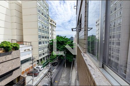Vista de apartamento para alugar com 3 quartos, 97m² em Icaraí, Niterói