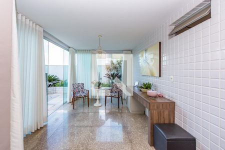 Sala 2 de apartamento à venda com 3 quartos, 250m² em Buritis, Belo Horizonte