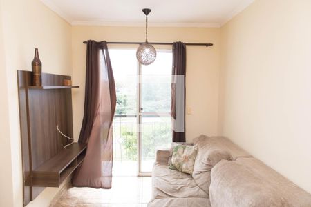 Sala de apartamento para alugar com 2 quartos, 48m² em Casa Grande, Diadema