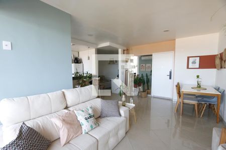 Sala de apartamento para alugar com 1 quarto, 70m² em Barra da Tijuca, Rio de Janeiro