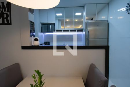 Cozinha  de apartamento à venda com 2 quartos, 49m² em Canudos, Novo Hamburgo
