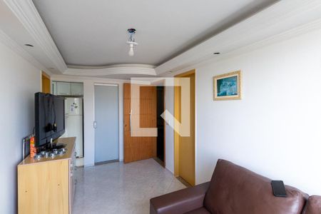 Sala de apartamento para alugar com 3 quartos, 43m² em Cangaiba, São Paulo