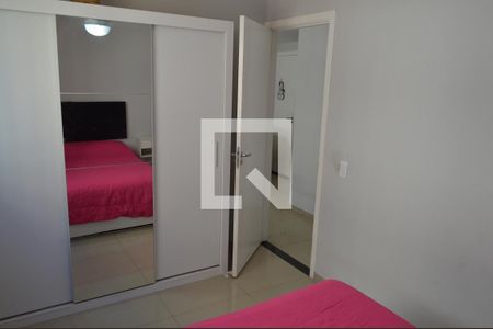 Quarto 1  de apartamento para alugar com 2 quartos, 45m² em Pechincha, Rio de Janeiro