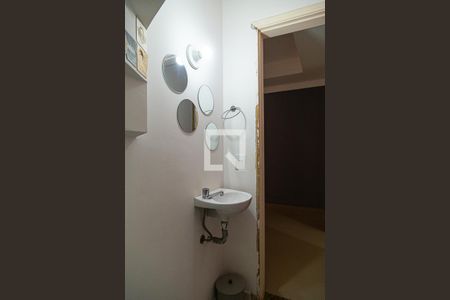 Lavabo de casa para alugar com 4 quartos, 150m² em Planalto Paulista, São Paulo