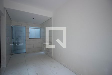 Sala-cozinha de apartamento à venda com 2 quartos, 36m² em Itaquera, São Paulo