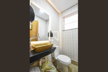 Lavabo de casa para alugar com 2 quartos, 200m² em Brooklin Paulista, São Paulo