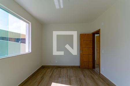 Quarto
 de casa à venda com 3 quartos, 130m² em Sinimbu, Belo Horizonte