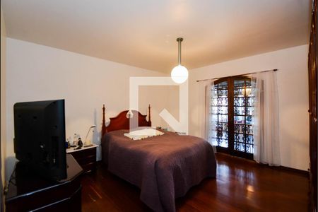 Casa à venda com 250m², 3 quartos e 2 vagas Casa à venda com 250m², 3 quartos e 2 vagasQuarto 2